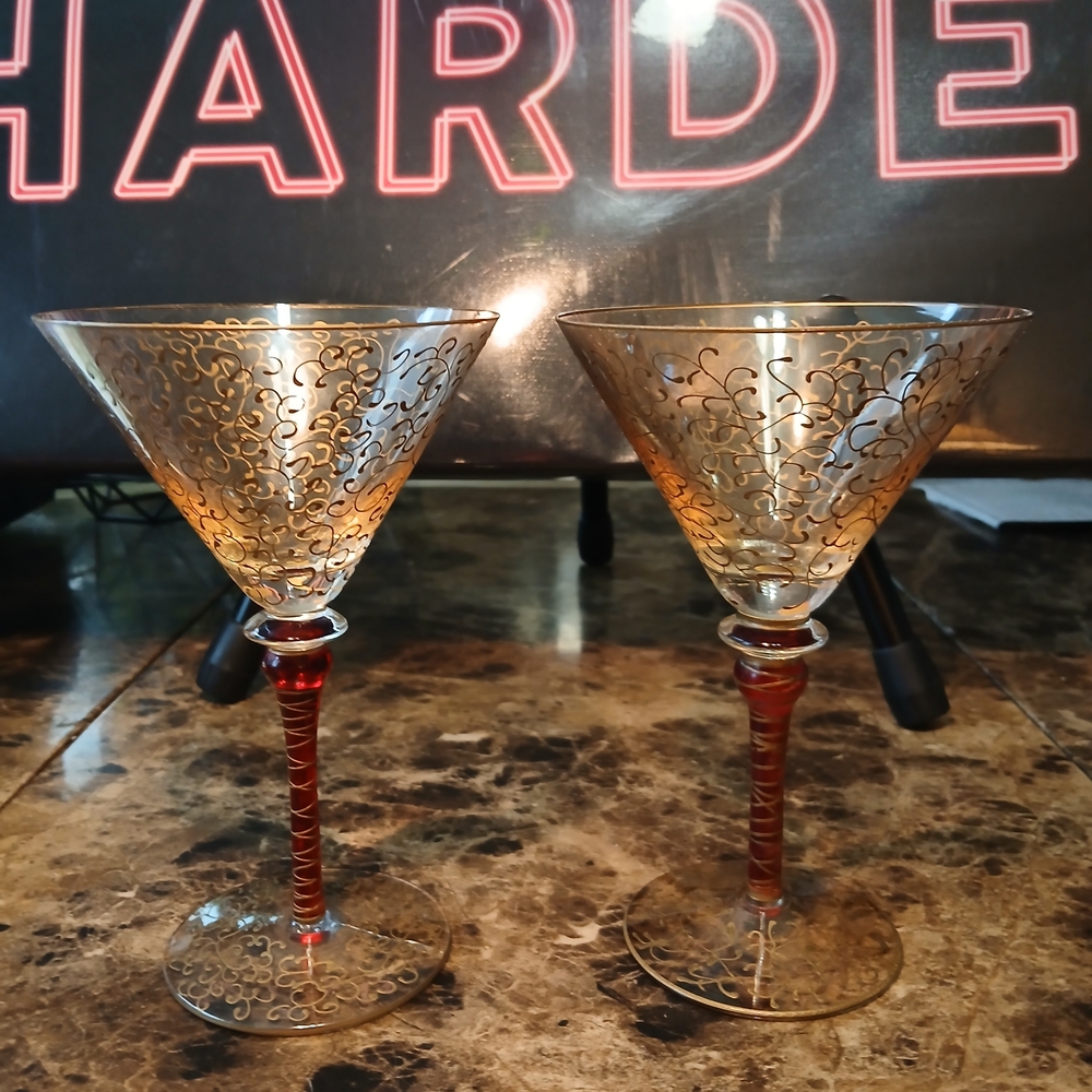 Pier 1 Rioja Red Stem Gold Scrolls Martini Glasses 8” Bar Stemware ~Set of 2

T